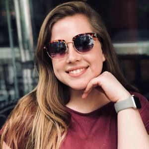 Meet your Posher, Becca